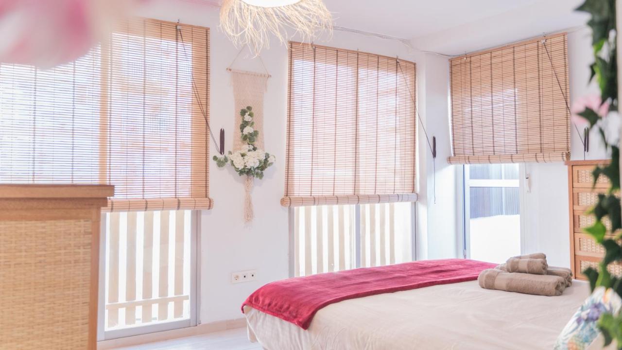Banana Beach Patacona 알보라야 외부 사진