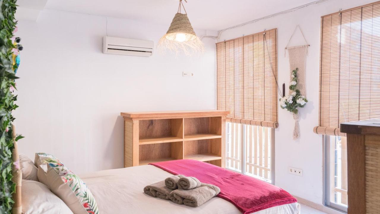 Banana Beach Patacona 알보라야 외부 사진